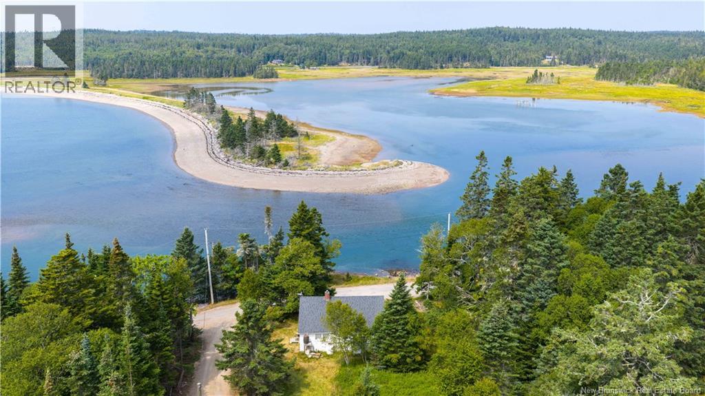 33 Crow Island Road, Chance Harbour, New Brunswick  E5J 2A3 - Photo 3 - NB124614