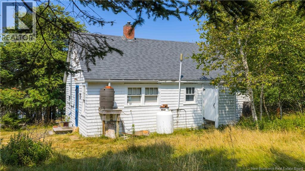 33 Crow Island Road, Chance Harbour, New Brunswick  E5J 2A3 - Photo 5 - NB124614