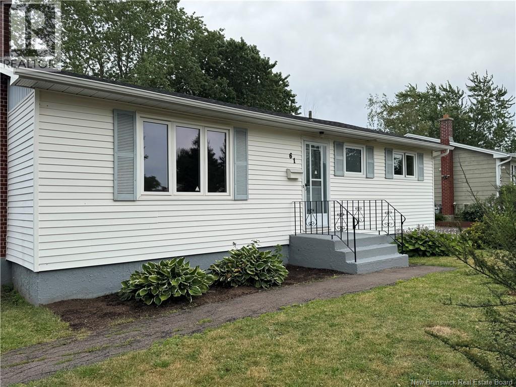 61 Royal Road, Moncton, New Brunswick  E1A 4S8 - Photo 2 - NB125016
