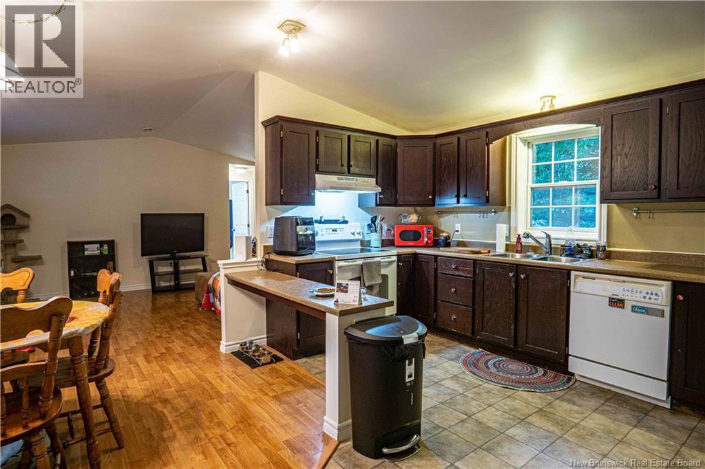 111 Mccain Drive, Waasis, New Brunswick  E3B 9E4 - Photo 4 - NB125075