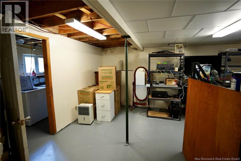 988 Rue Principale, Beresford, New Brunswick  E8K 1H6 - Photo 22 - NB125033