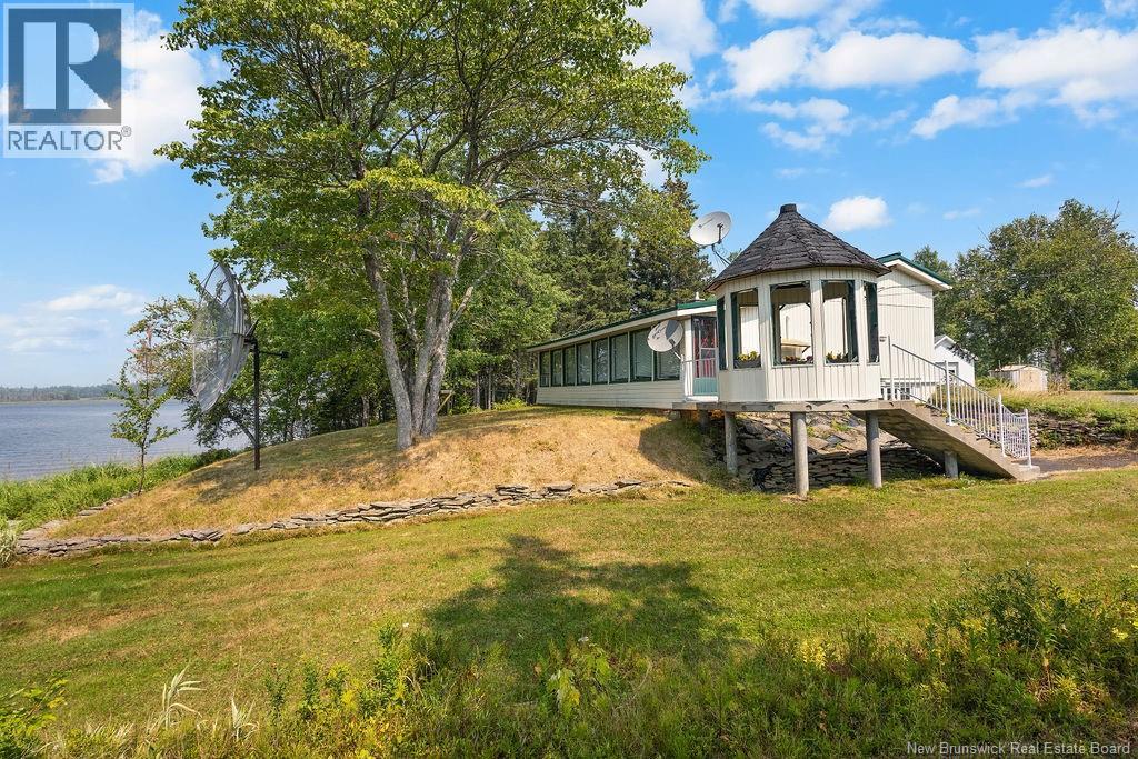 117 Comeau Point Road, Pokemouche, New Brunswick  E8P 1E9 - Photo 3 - NB125059
