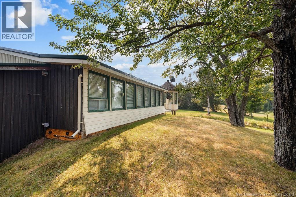 117 Comeau Point Road, Pokemouche, New Brunswick  E8P 1E9 - Photo 37 - NB125059