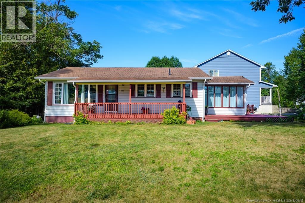 107 Cherry Avenue, Fredericton, New Brunswick  E3A 1Z1 - Photo 3 - NB125116