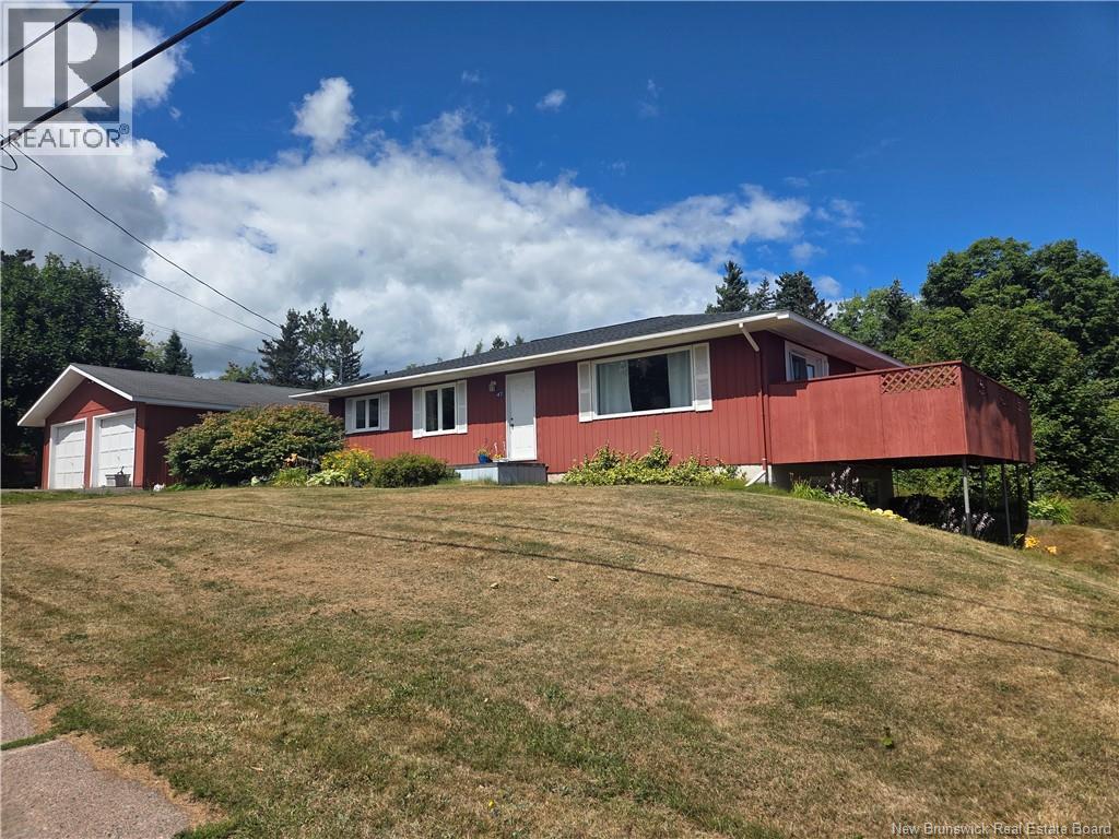 47 Charlotte Street, Sackville, New Brunswick  E4L 2Y5 - Photo 3 - NB125108