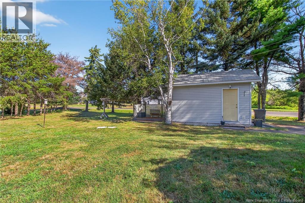79 Ch. Des Roches, Bouctouche, New Brunswick  E4S 4L9 - Photo 4 - NB125104