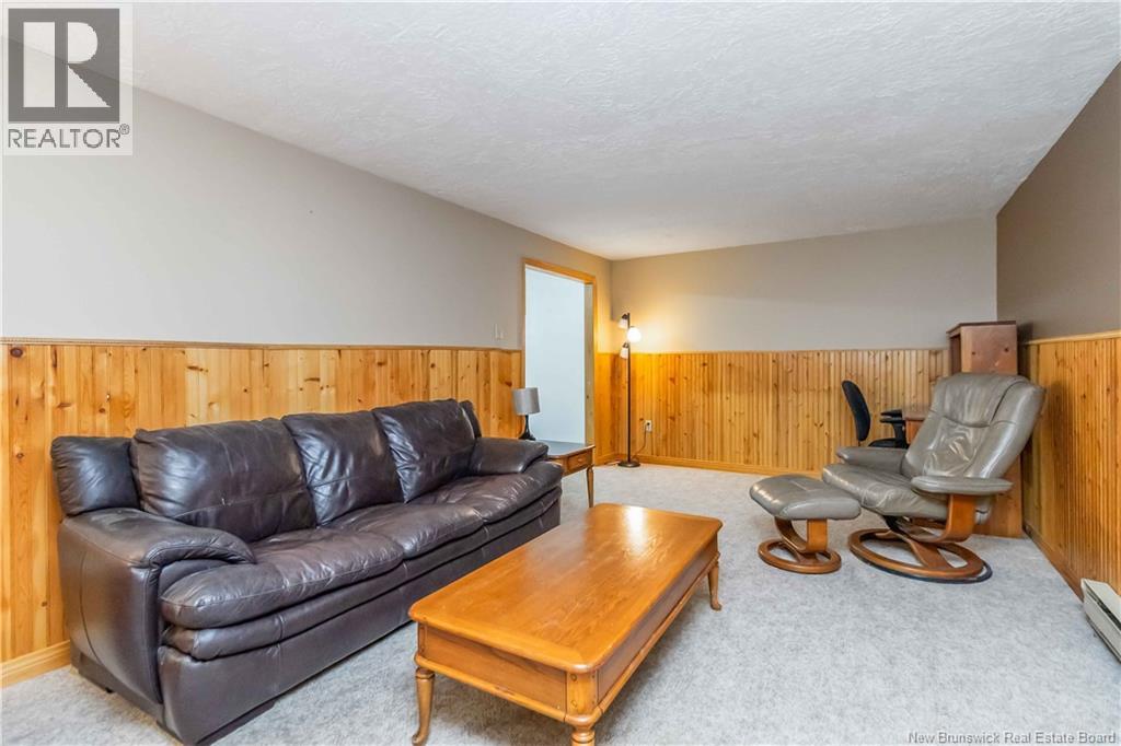 35 Crestwood Drive, Moncton, New Brunswick  E1C 9C5 - Photo 24 - NB125094