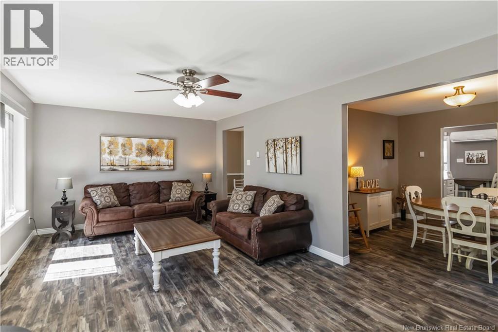 35 Crestwood Drive, Moncton, New Brunswick  E1C 9C5 - Photo 9 - NB125094