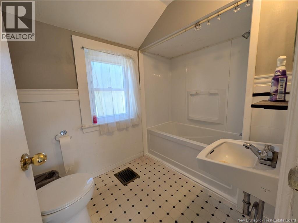 356 King George Highway, Miramichi, New Brunswick  E1V 1L3 - Photo 29 - NB125056