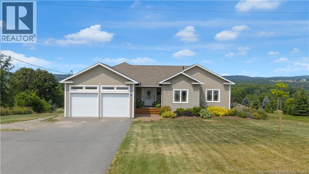 18 Karen Street, Nauwigewauk, New Brunswick