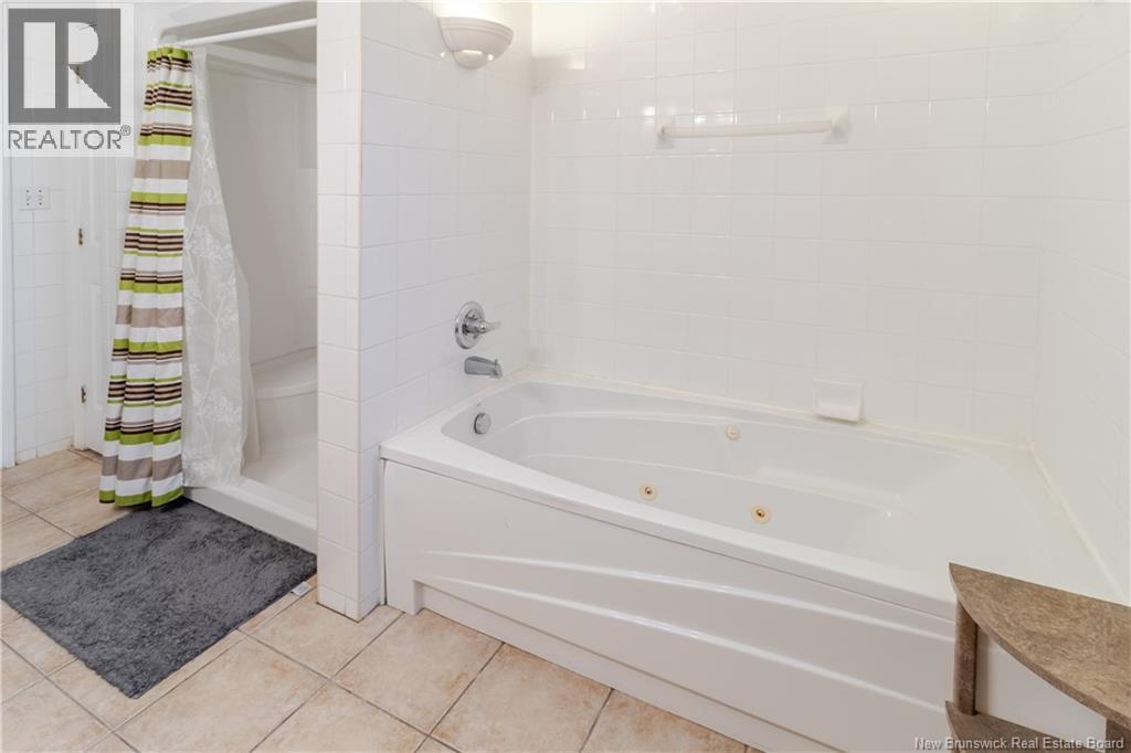 254 Macpherson Street, Fredericton, New Brunswick  E3A 4X6 - Photo 15 - NB124999