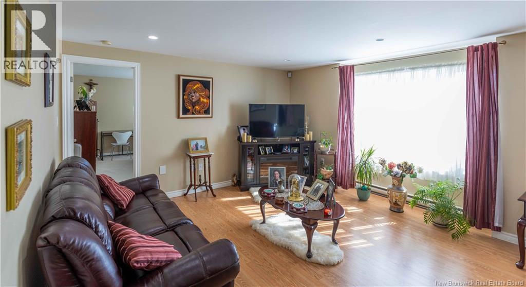 677 Brunswick Drive, Saint John, New Brunswick  E2L 3T1 - Photo 11 - NB125130
