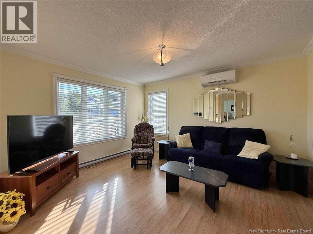 29 Volpe Street, Edmundston, New Brunswick  E3V 4C3 - Photo 7 - NB125037