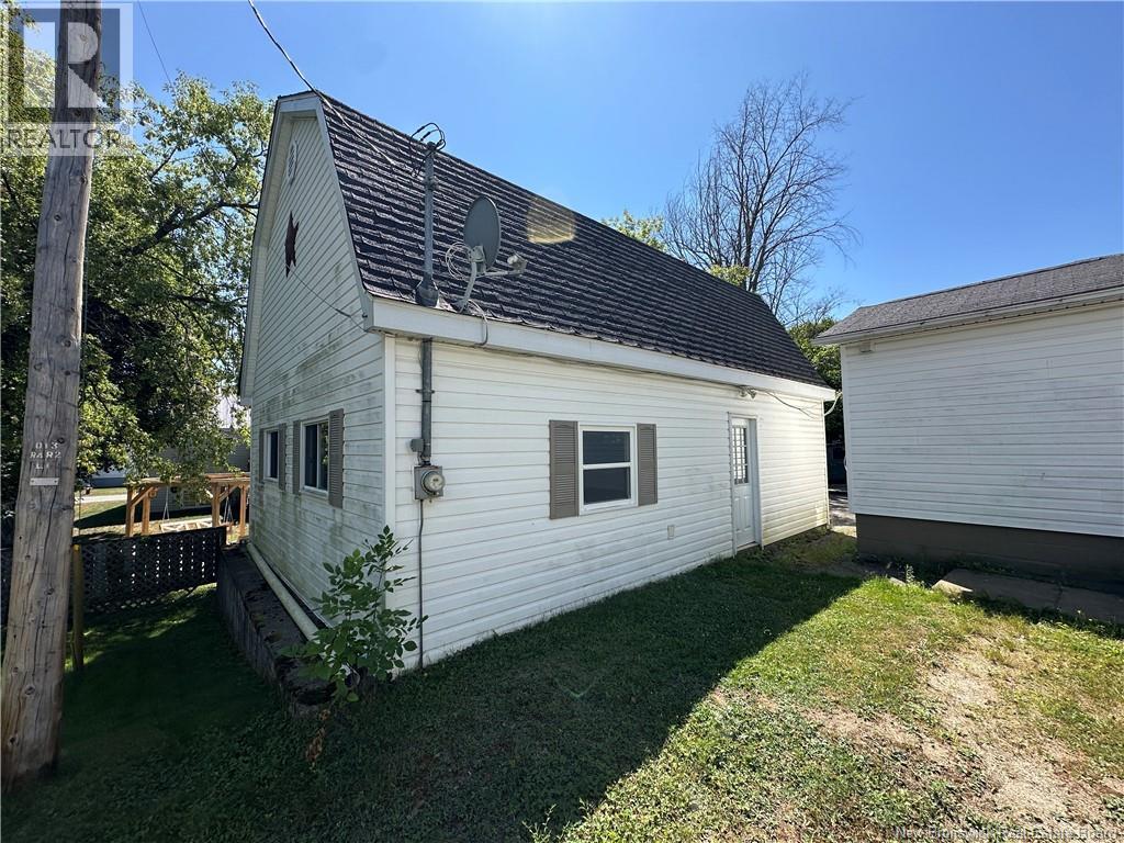 120 Pleasant Street, Miramichi, New Brunswick  E1V 1X7 - Photo 36 - NB124194