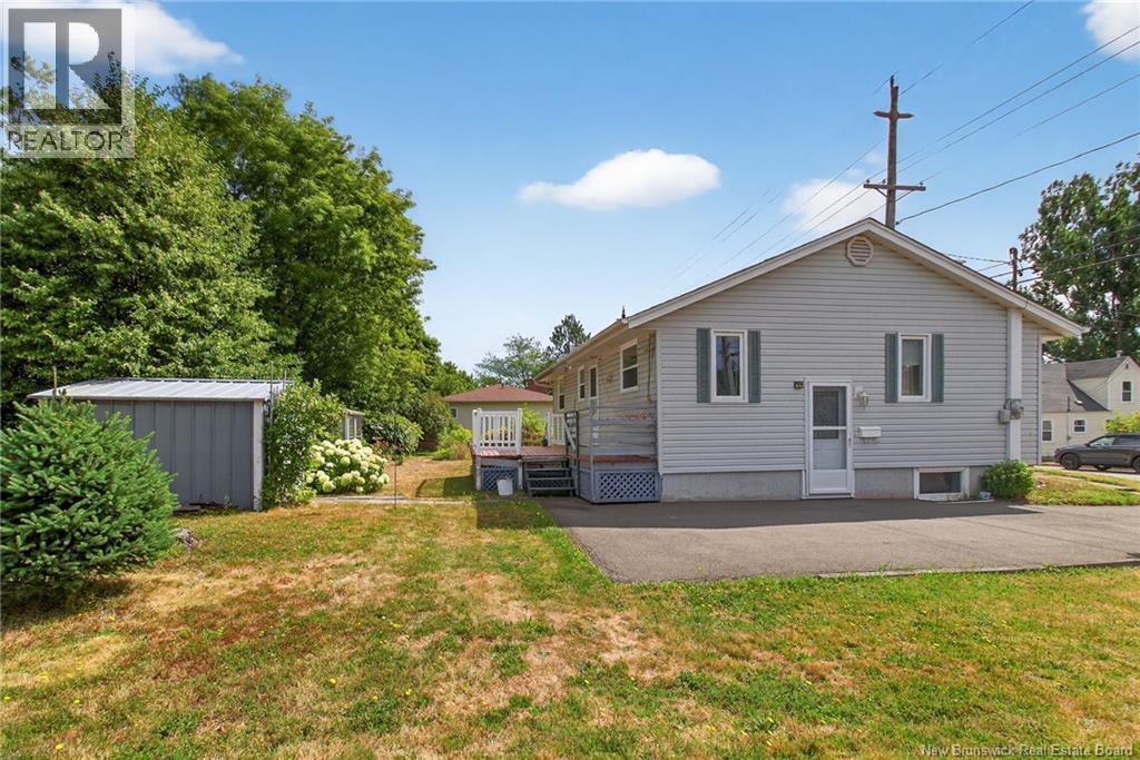 175 Thibodeau Street, Dieppe, New Brunswick  E1A 1V7 - Photo 26 - NB125001