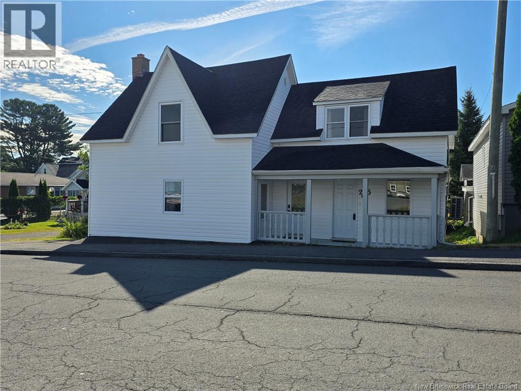 275 Sheriff, Grand Falls, New Brunswick  E3Z 3A1 - Photo 2 - NB124823