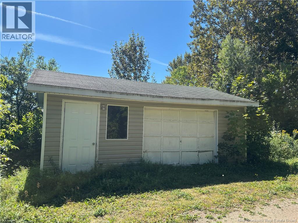 1090 Route 134, Petit-Rocher-Sud, New Brunswick  E8J 1A4 - Photo 21 - NB124045