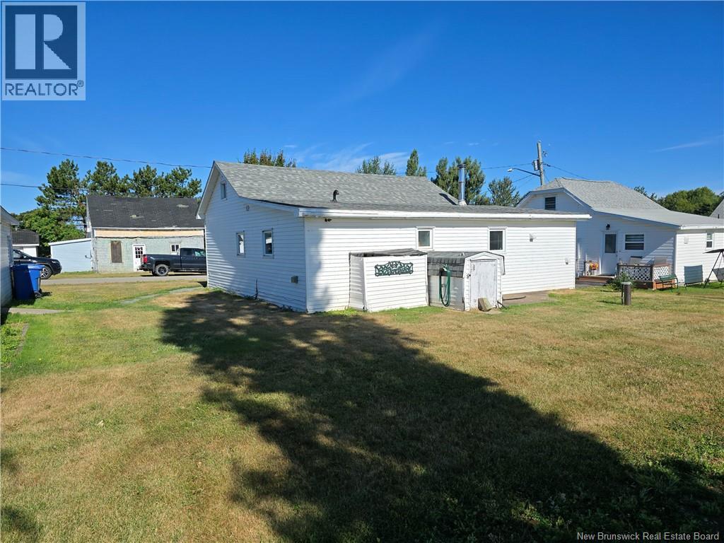 11 Veterans, Belledune, New Brunswick  E8G 2X3 - Photo 10 - NB125182