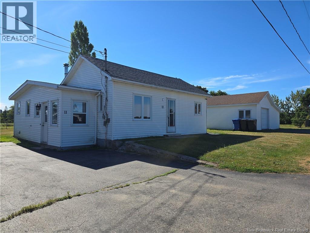 11 Veterans, Belledune, New Brunswick  E8G 2X3 - Photo 3 - NB125182