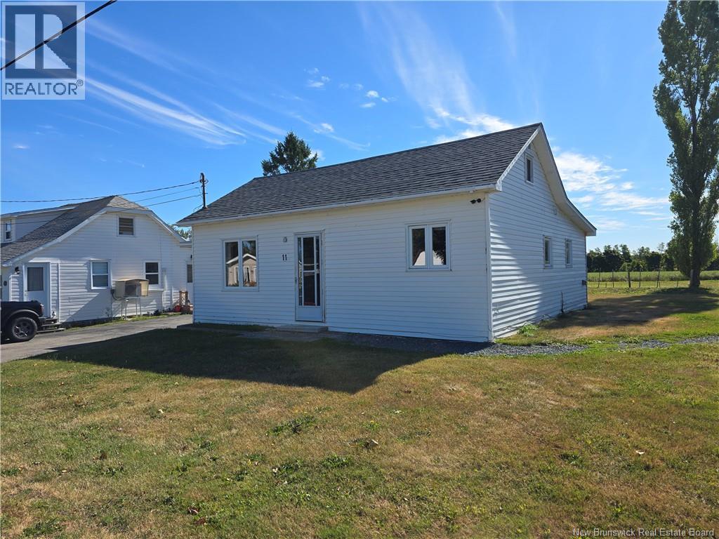11 Veterans, Belledune, New Brunswick  E8G 2X3 - Photo 4 - NB125182