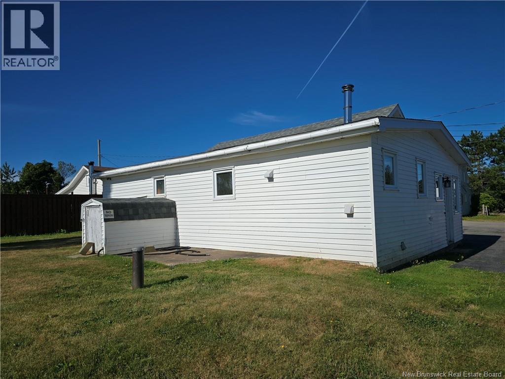 11 Veterans, Belledune, New Brunswick  E8G 2X3 - Photo 6 - NB125182