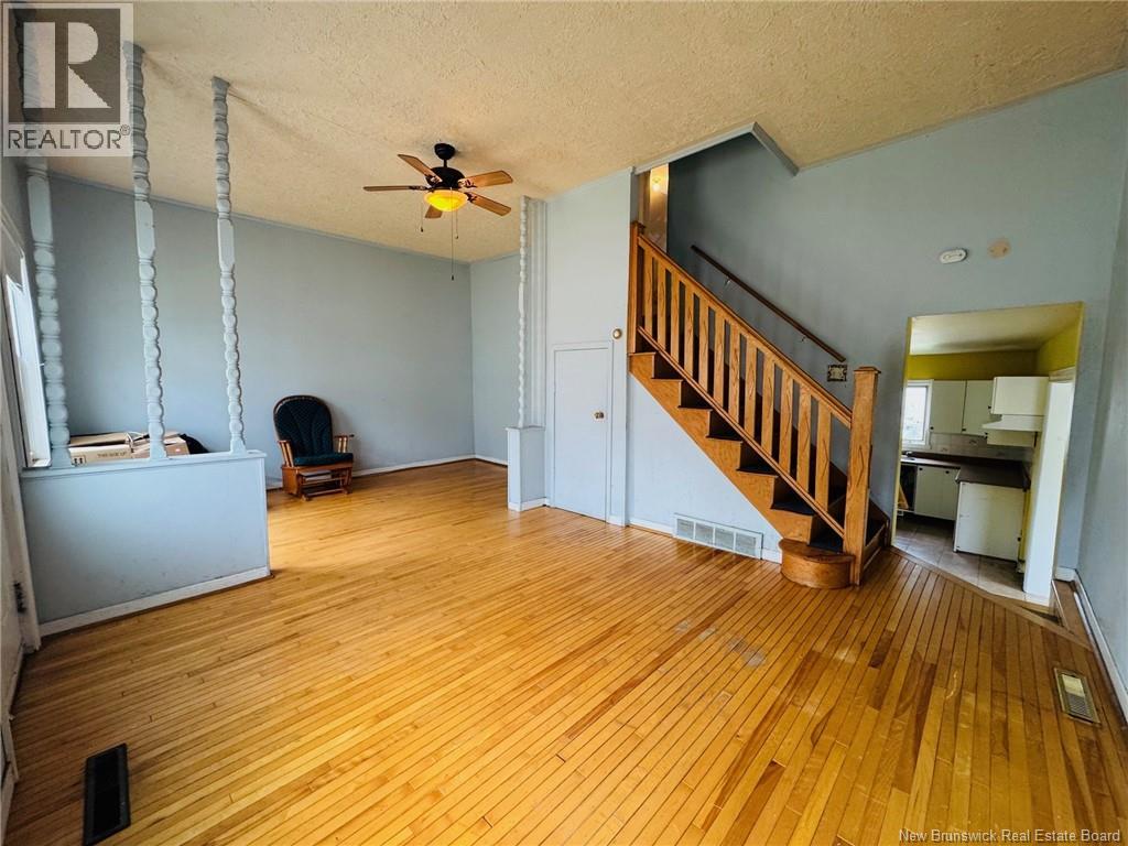 507 Victoria Street, Dalhousie, New Brunswick  E8C 2V5 - Photo 2 - NB125187