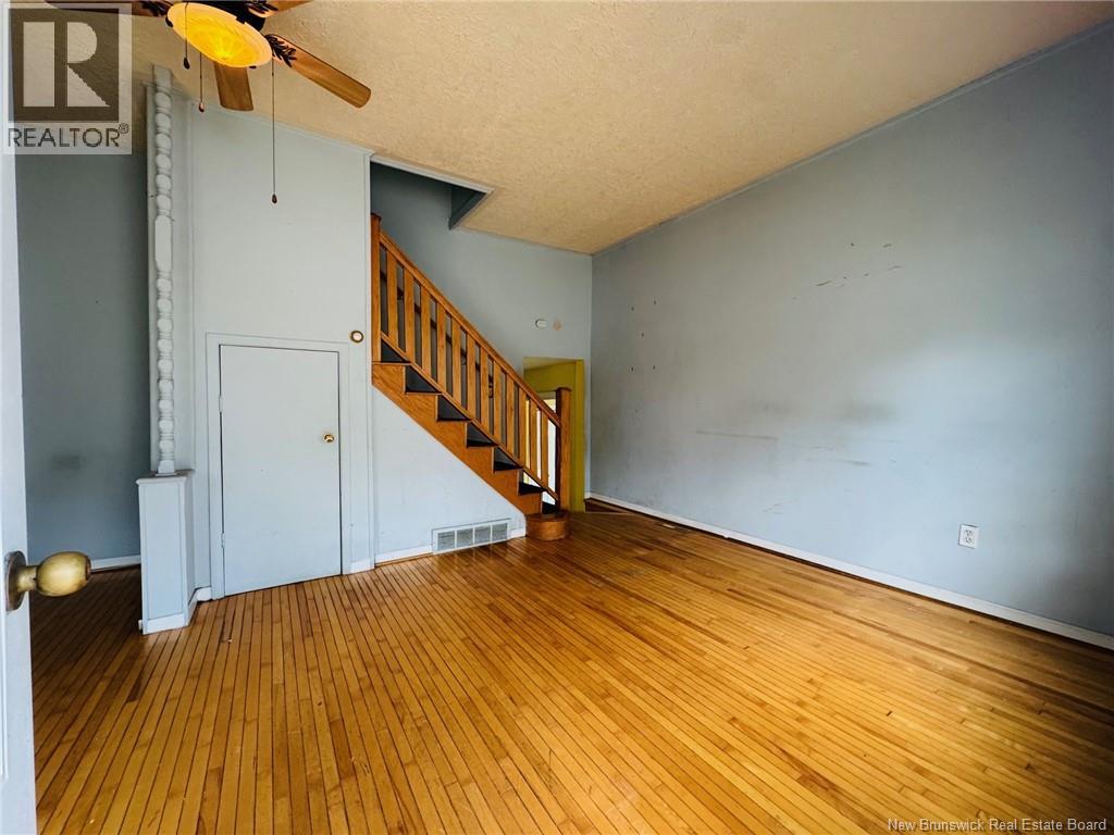 507 Victoria Street, Dalhousie, New Brunswick  E8C 2V5 - Photo 3 - NB125187