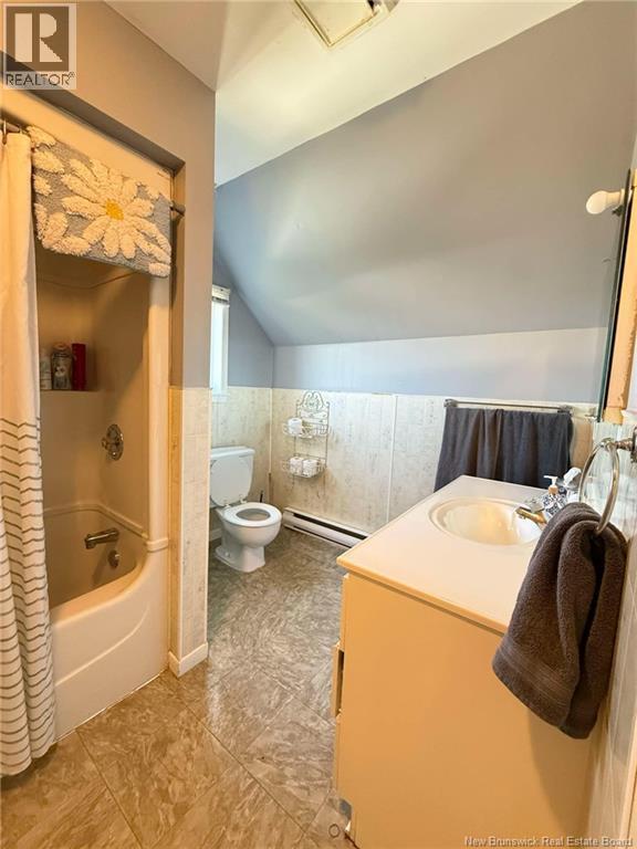 409 Victoria Street, Dalhousie, New Brunswick  E8C 2V1 - Photo 12 - NB125147