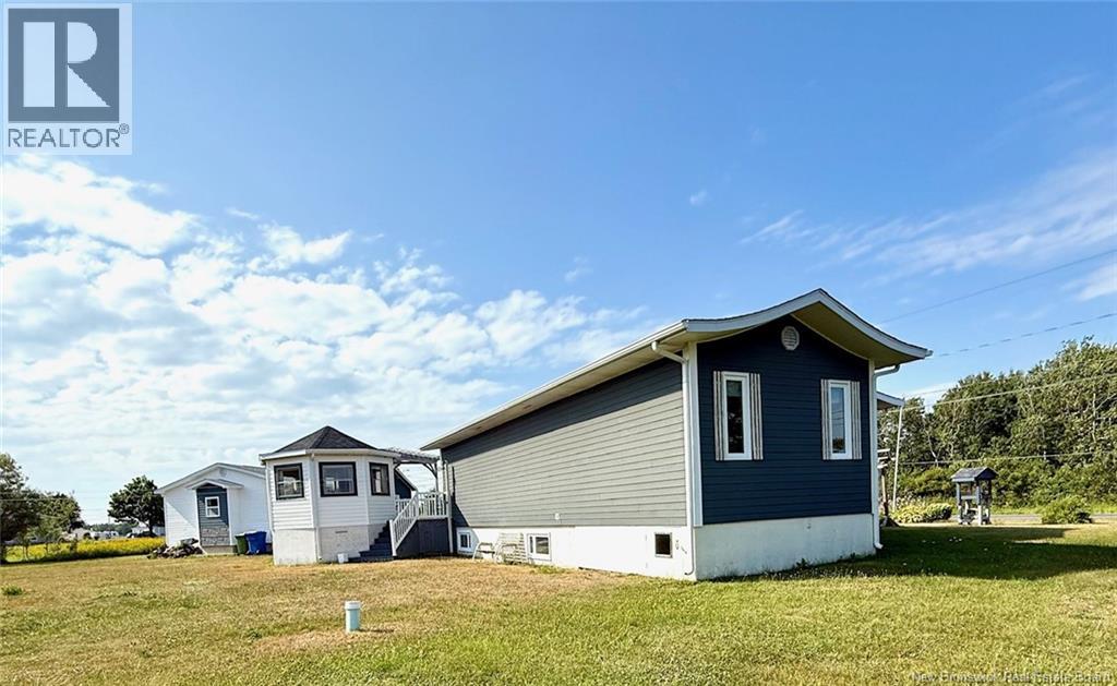 6261 Route 313, Petite-Lamèque, New Brunswick  E8T 2P4 - Photo 4 - NB125077