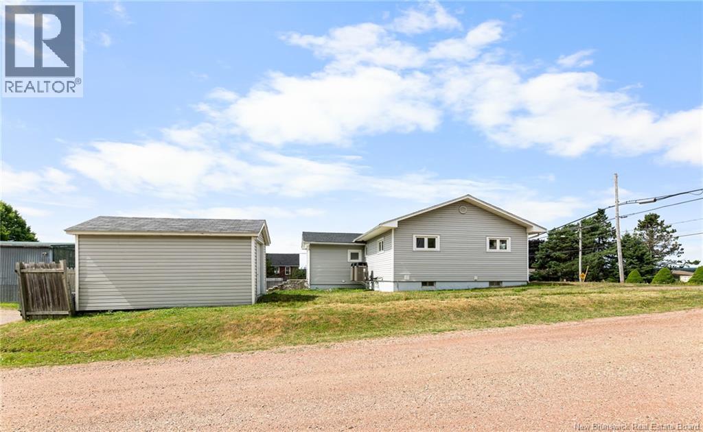 298 Saint Thomas, Memramcook, New Brunswick  E4K 3E2 - Photo 37 - NB125172