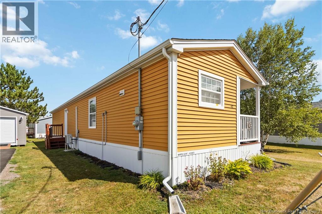 42 André, Dieppe, New Brunswick  E1A 7C4 - Photo 4 - NB125071