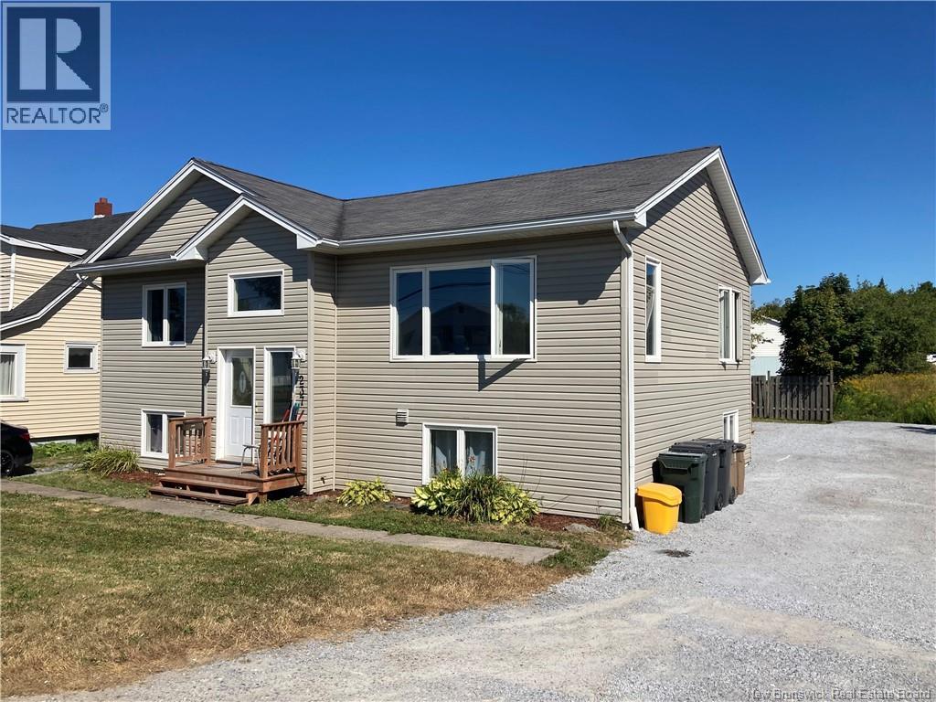 237 Loch Lomond Road, Saint John, New Brunswick  E2J 1Y6 - Photo 2 - NB125002