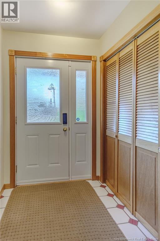 17 Beach Drive, Rothesay, New Brunswick  E2E 4X3 - Photo 3 - NB125185