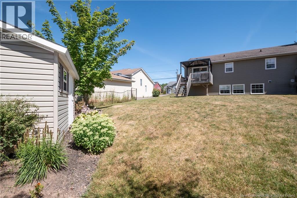 148 Penrose, Moncton, New Brunswick  E1E 4W6 - Photo 42 - NB125128