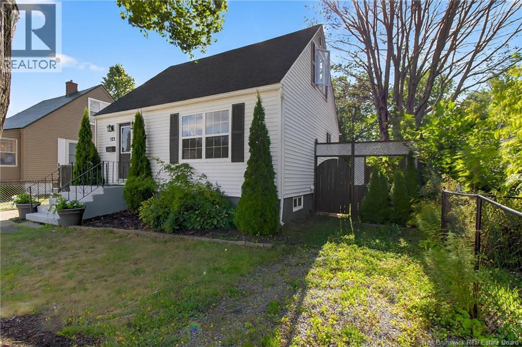 122 Jones Street, Moncton, New Brunswick  E1C 6J6 - Photo 2 - NB125259