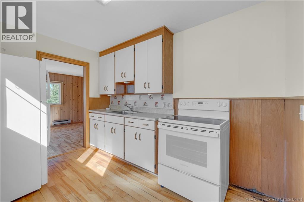 47 Puglsey Avenue, Saint John, New Brunswick  E2K 2X1 - Photo 12 - NB125080