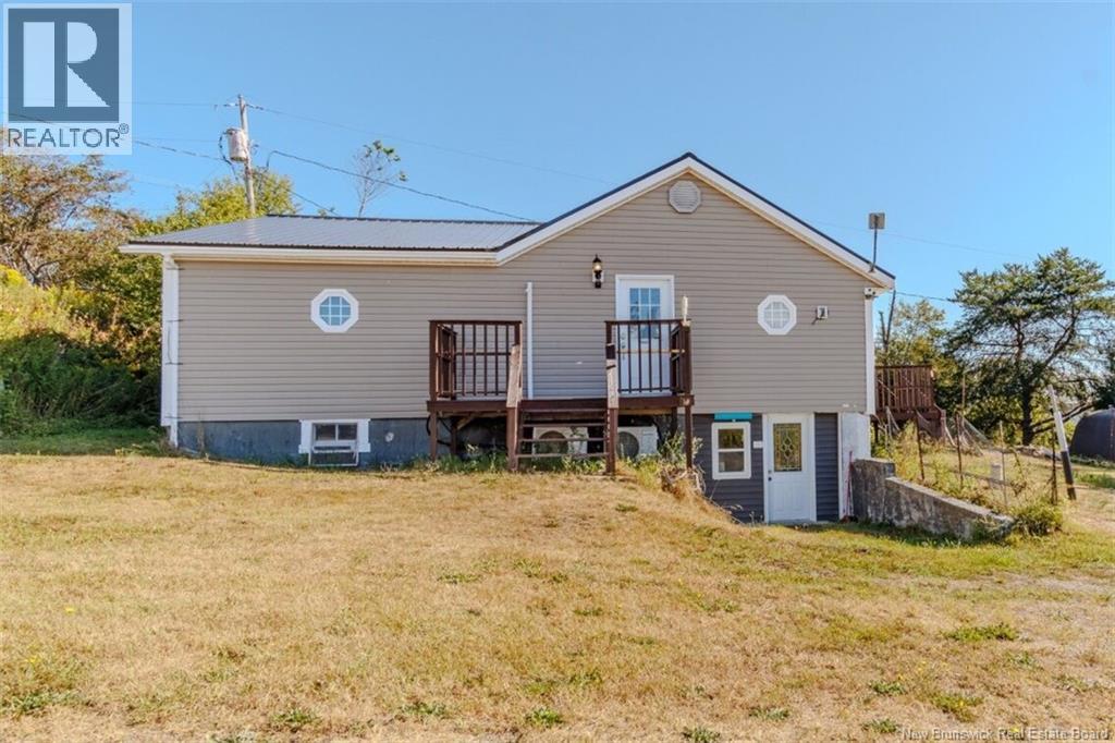 10 Bayview Drive, Back Bay, New Brunswick