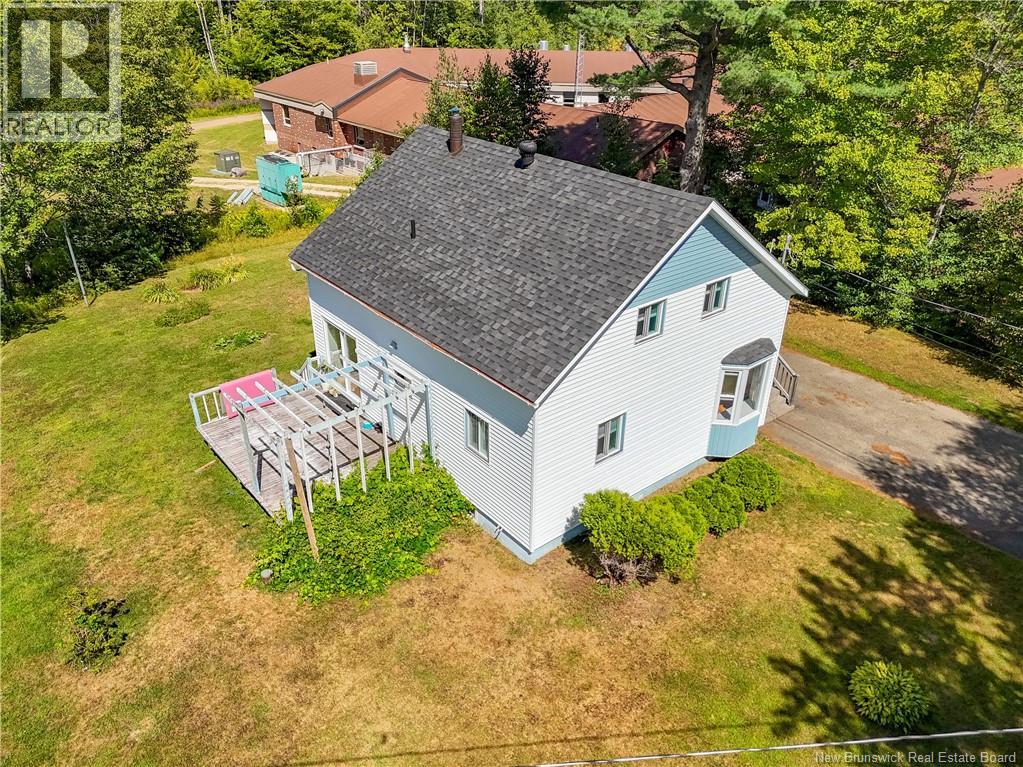 9 Saunders Street, Mcadam, New Brunswick  E6J 1K9 - Photo 3 - NB125234