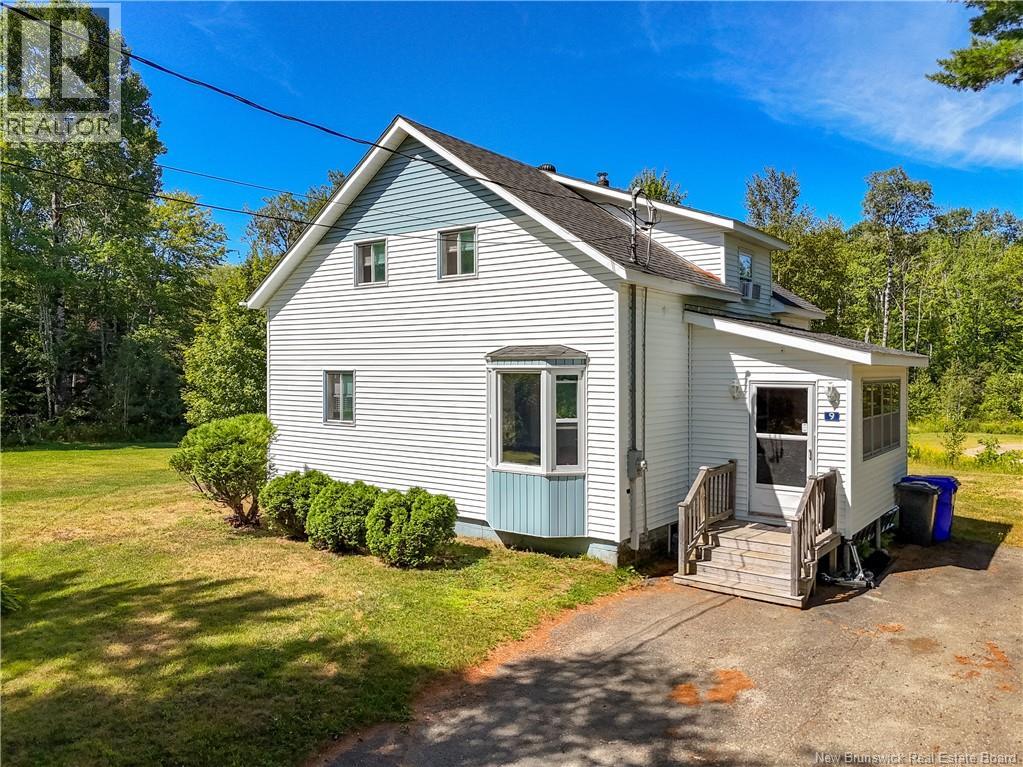 9 Saunders Street, Mcadam, New Brunswick  E6J 1K9 - Photo 5 - NB125234
