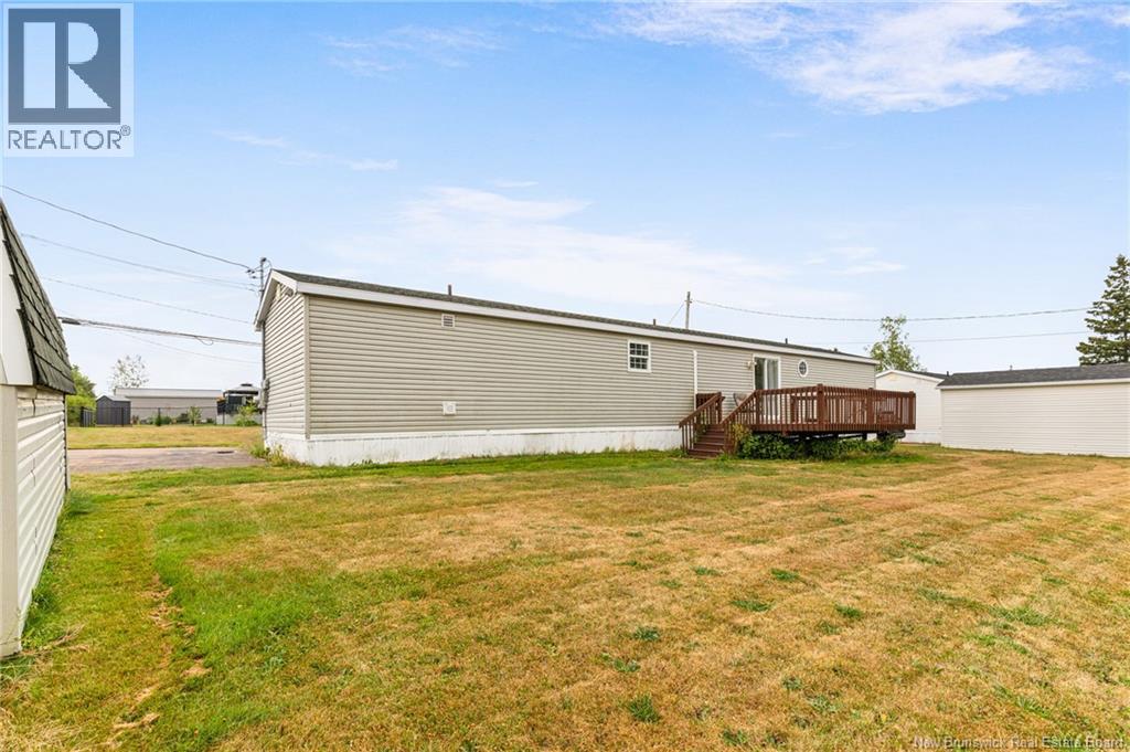 208 Nepisiguit Drive, Dieppe, New Brunswick  E1A 7N1 - Photo 30 - NB125241