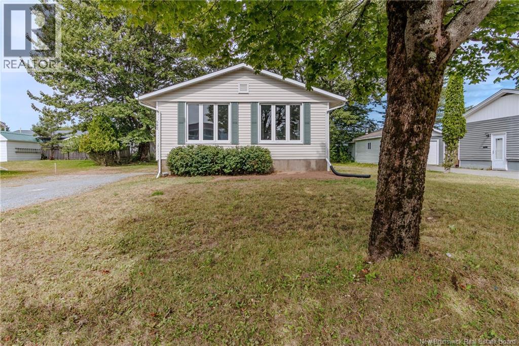 585 Bonita Avenue, Saint John, New Brunswick  E2J 2T3 - Photo 2 - NB125261