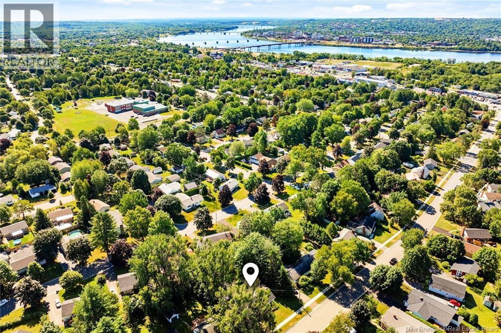222 Fulton Avenue, Fredericton, New Brunswick  E3A 2B8 - Photo 4 - NB125271