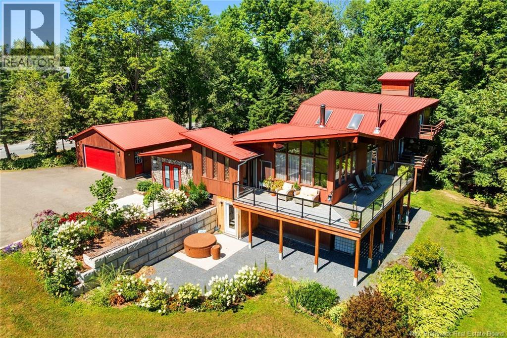 329 Riverview Drive, Florenceville-Bristol, New Brunswick