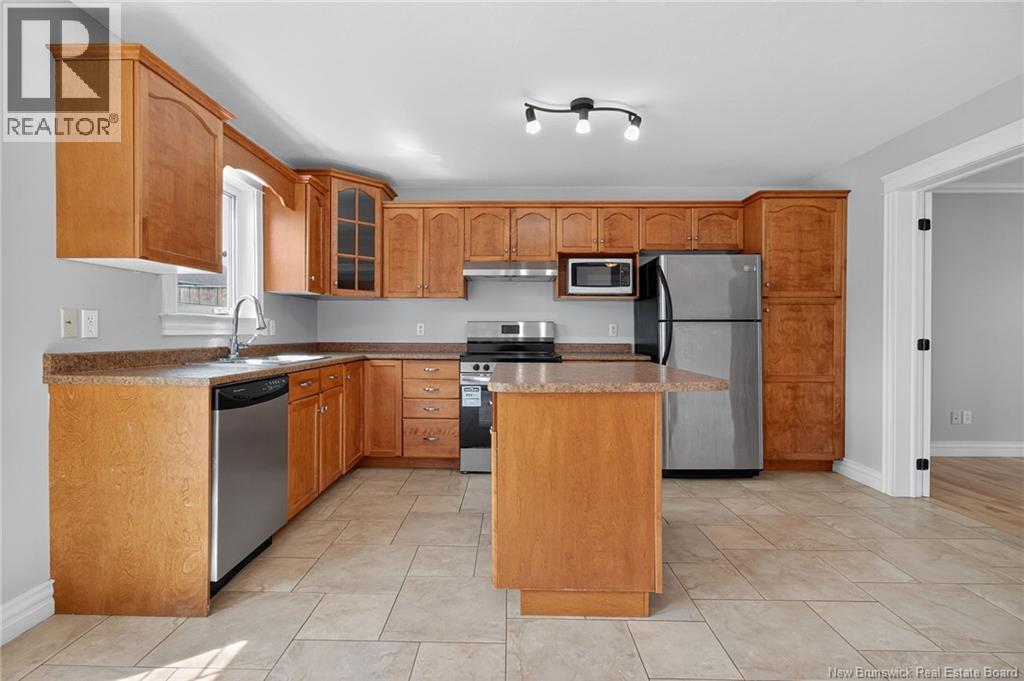 131 Madrid Street, Riverview, New Brunswick  E1B 0G6 - Photo 11 - NB125048