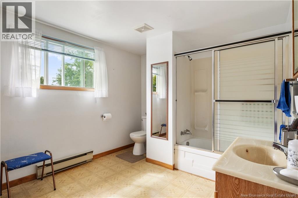 24 Moise, Rogersville, New Brunswick  E4Y 1V1 - Photo 14 - NB125110
