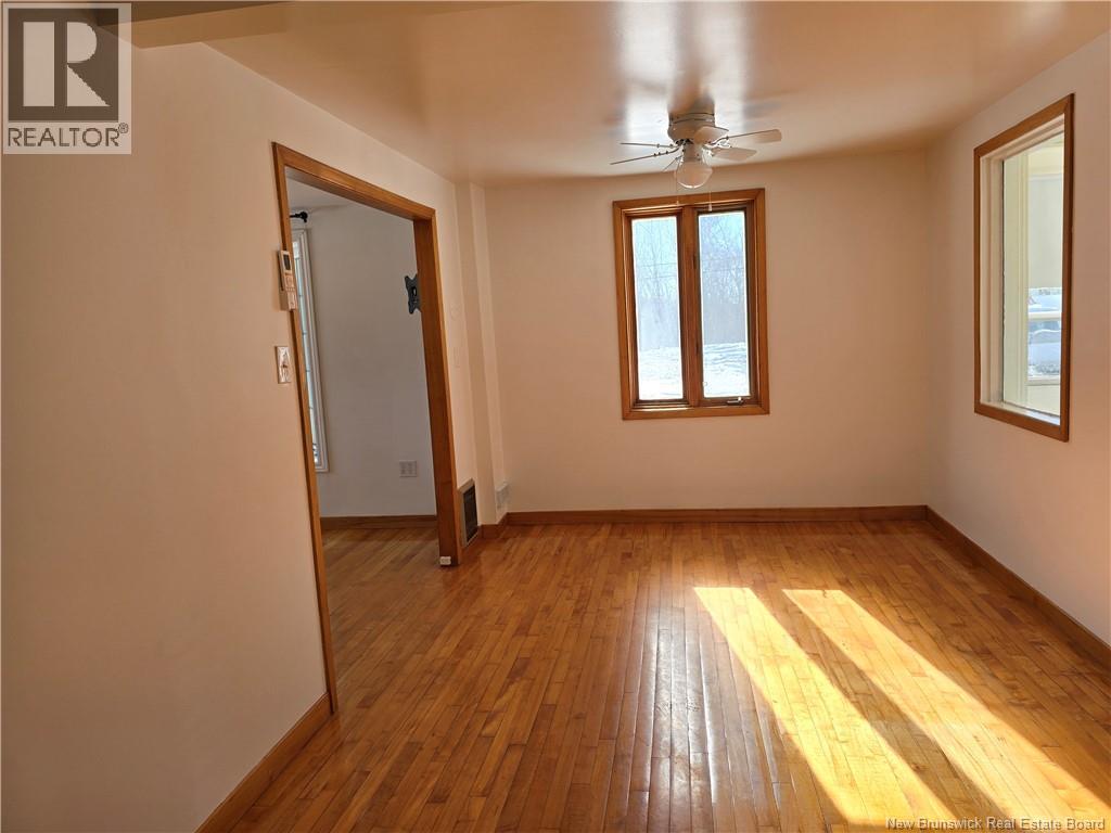 2382 Main Street, Belledune, New Brunswick  E8G 2M6 - Photo 12 - NB125332