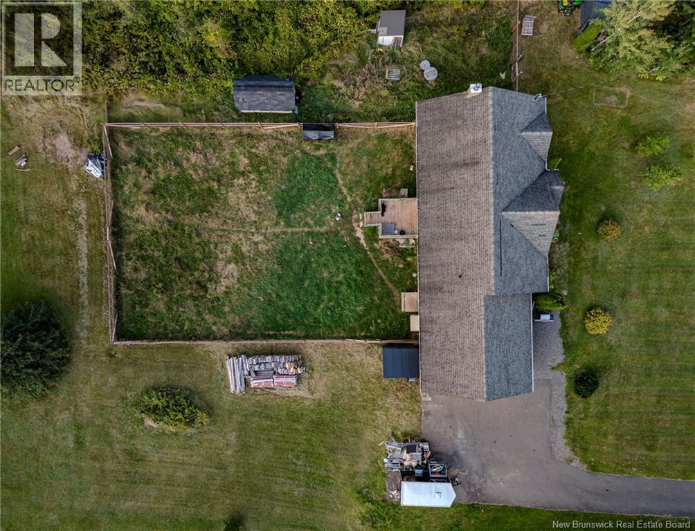 107 Bois Joli, Bouctouche, New Brunswick  E4S 2X3 - Photo 2 - NB125287