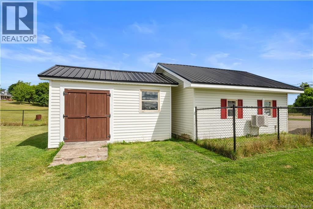 227 Irving Boulevard, Bouctouche, New Brunswick  E4S 3K5 - Photo 43 - NB125006