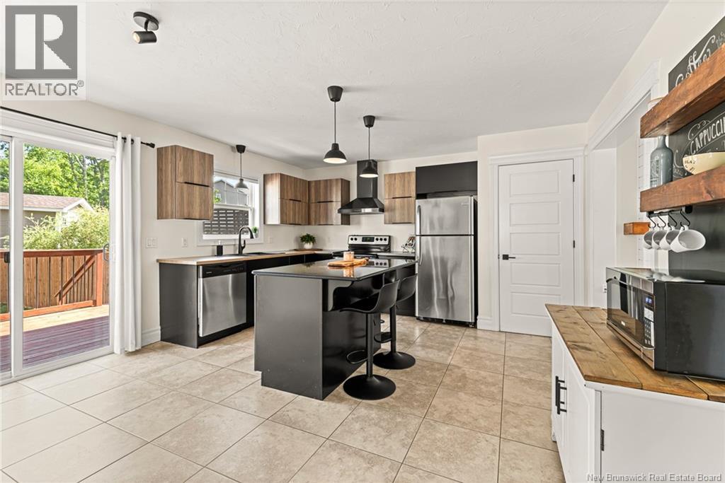20 Des Frenes, Dieppe, New Brunswick  E1A 9B3 - Photo 14 - NB125235