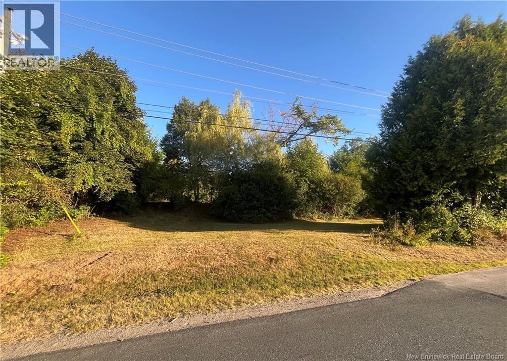 215 Gladstone Avenue, Miramichi, New Brunswick  E1V 1E7 - Photo 3 - NB125358